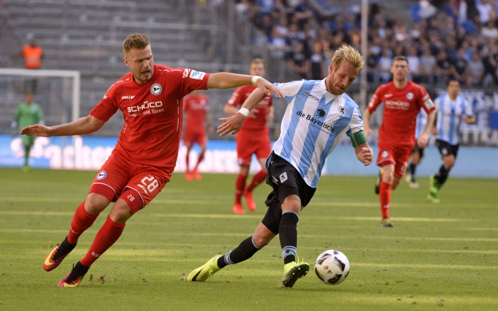 Bielefeld – 1860 München: Kellerduell auf der Alm