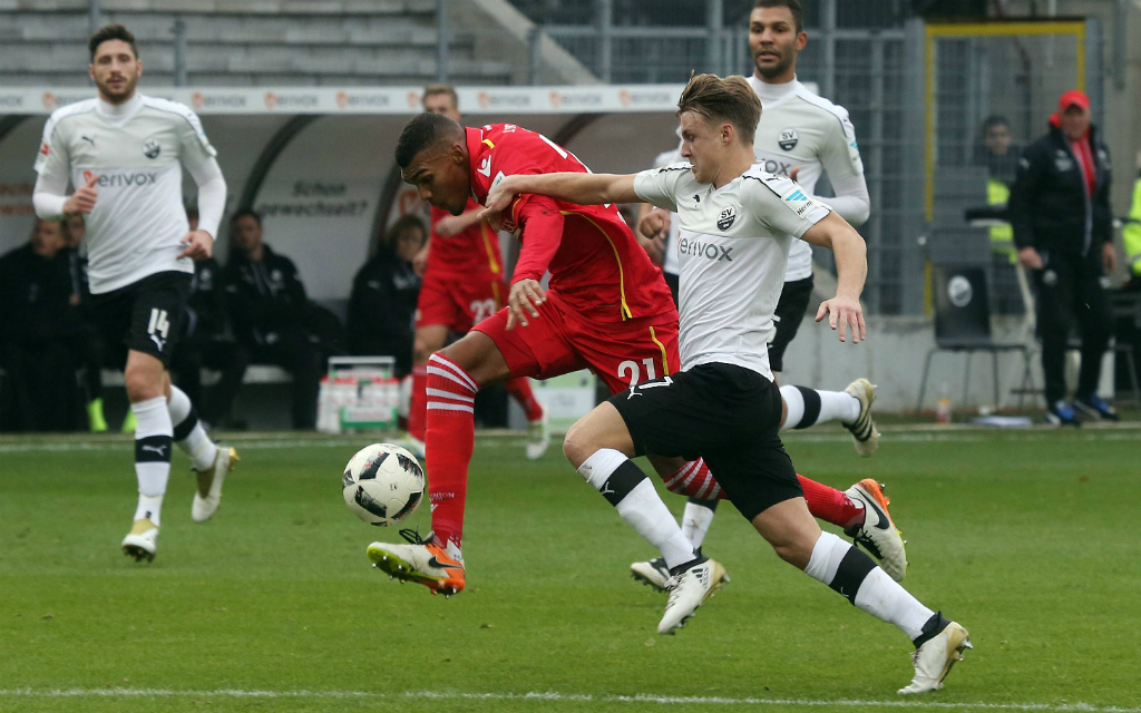 Imago/Sportfoto Rudel: Im Hinspiel liefen Marco Thiede (r.) und seine Sandhausener Union Berlin und Collin Quaner meist nur hinterher.