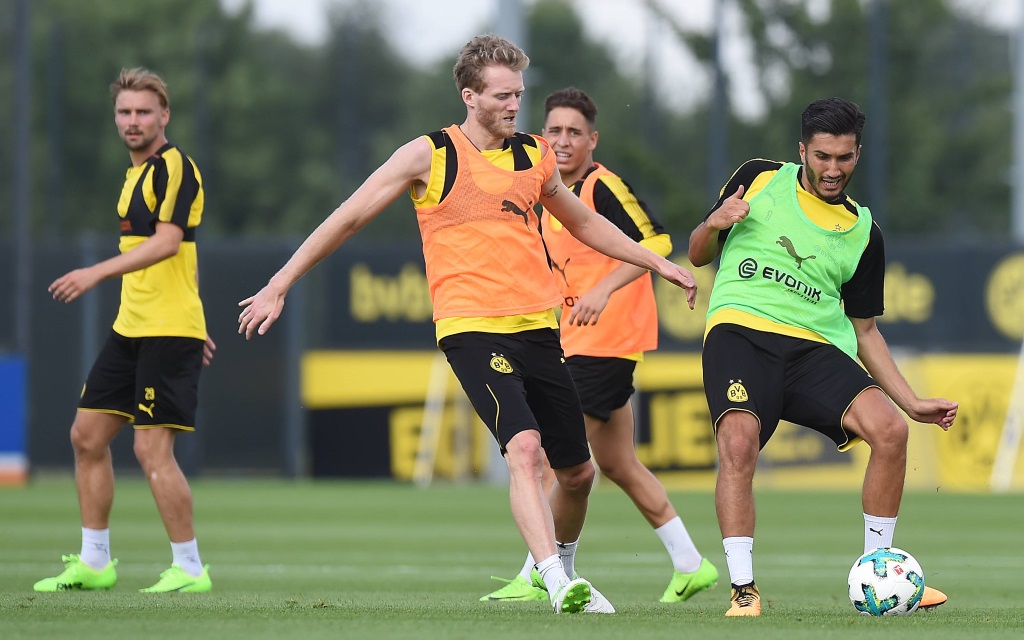 Andre Schürrle, Nuri Sahin, Marcel Schmelzer und Emre Mor beim Training.