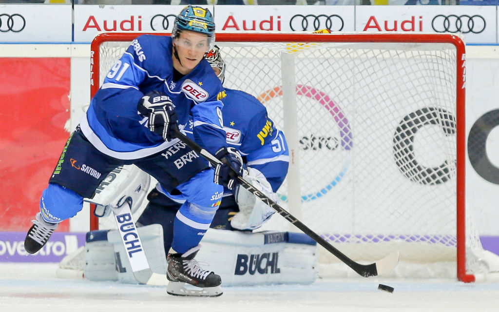 Letzte Saison kassierte Laurin Braun noch im Trikot der Eisbären die Klatsche in Ingolstadt.