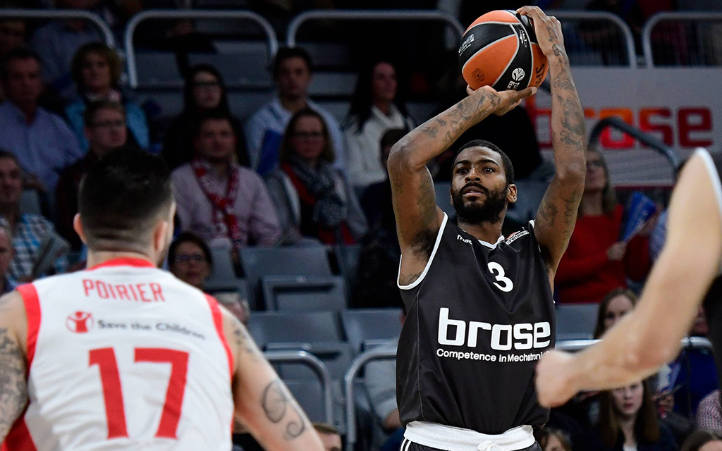 Neuzugang Wright beim starken gegen Einstand gegen Baskonia