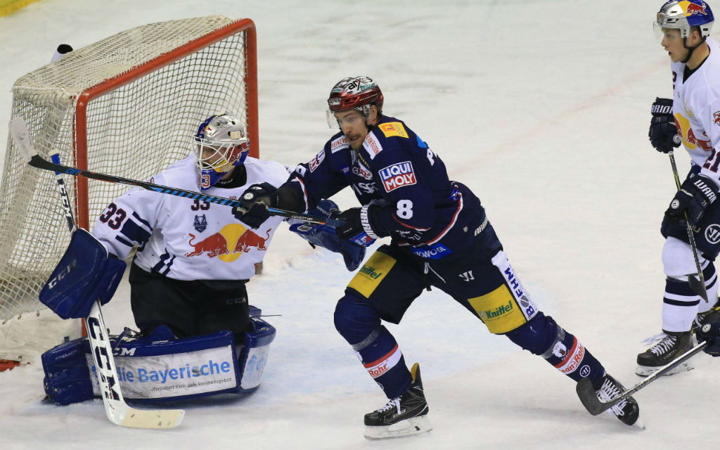 DEL-Finale, Spiel 2: Eisbären Berlin - EHC Red Bull München 4:5.