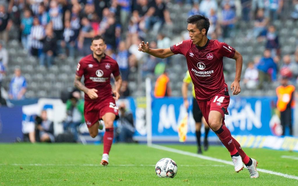 Yuya Kubo vom 1. FC Nürnberg beim Auswärtsspiel bei Hertha BSC Berlin Saison 2018/19.