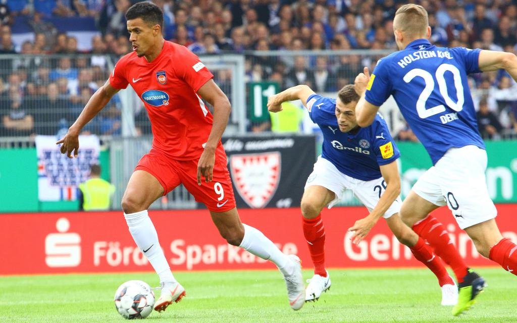 Bleibt Holstein Kiel gegen Heidenheim in Liga zwei ungeschlagen?