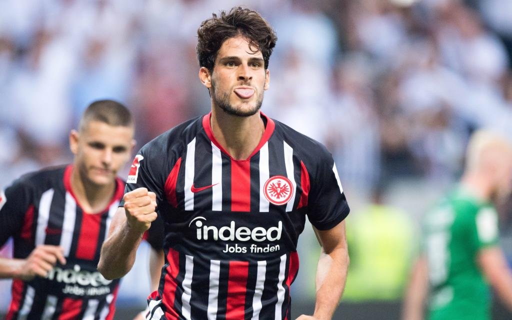 Torschuetze Goncalo PACIENCIA (F) jubelt über sein Tor zum 1:0 für Eintracht Frankfurt über Flora Tallinn.