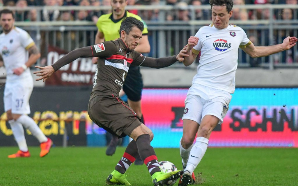 St. Pauli könnte in Aue noch tiefer in den Tabellenkeller rutschen.