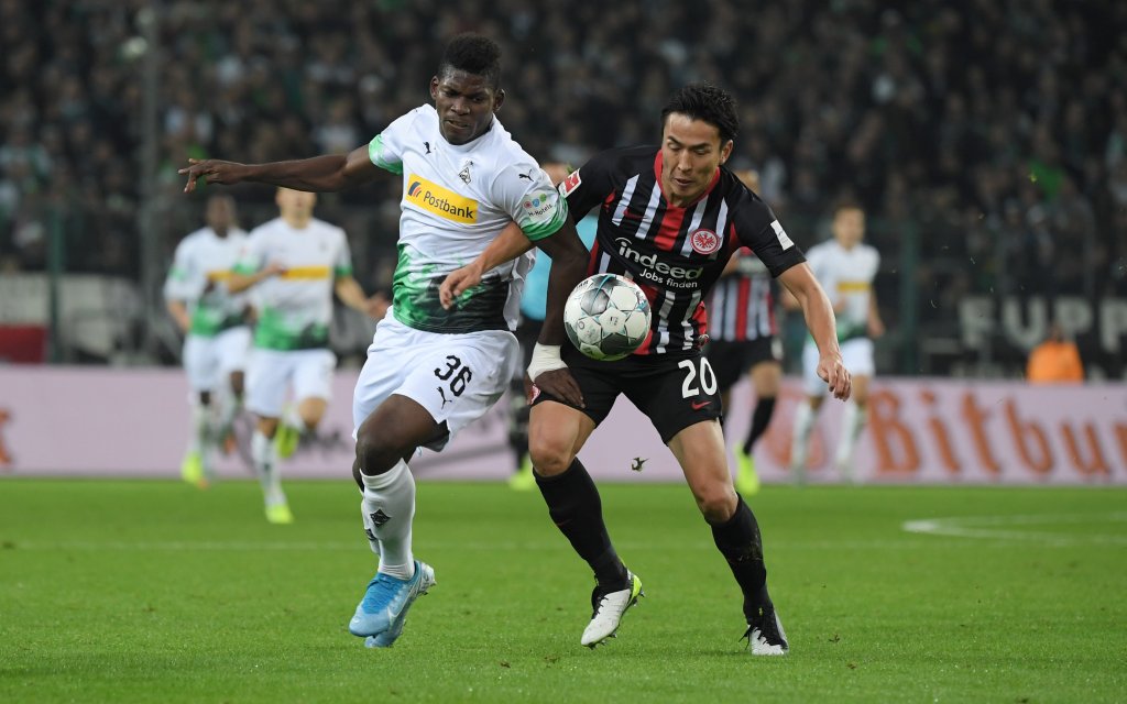 Borussia Moenchengladbach - Eintracht Frankfurt 4:2, Breel Embolo Borussia Moenchengladbach, Makoto Hasebe Eintracht Frankfurt