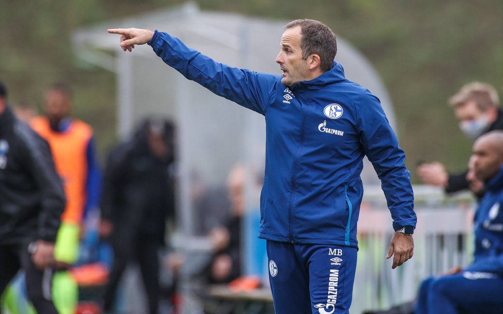 08.10.2020, Fussball, Saison 2020/2021, Testspiel, FC Schalke 04 - SC Paderborn, Cheftrainer Manuel Baum FC Schalke 04