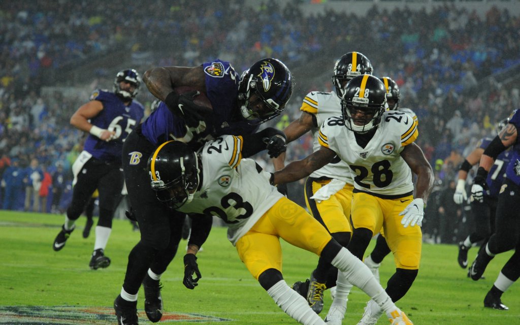 Beim Duell Ravens gegen Steelers geht's immer hart zur Sache