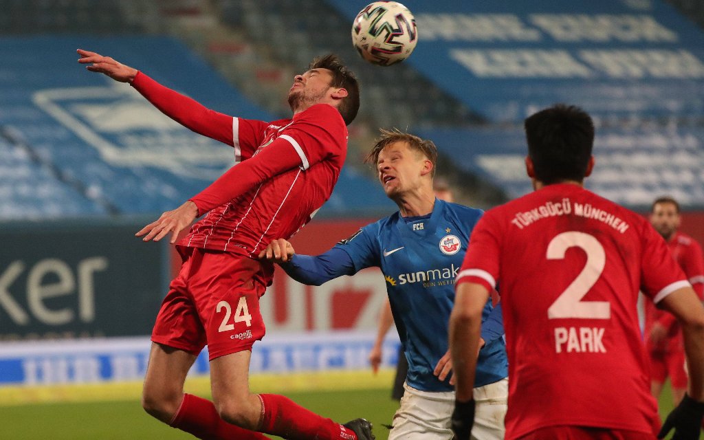 Türkgücü München gegen Hansa Rostock