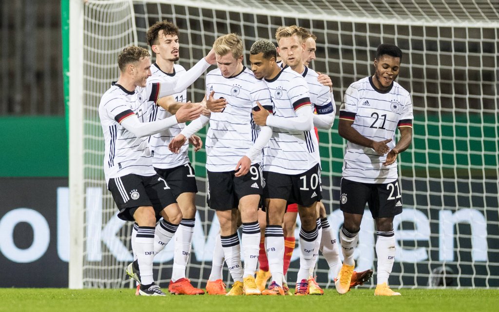 U21, U 21 EM-Qualifikationsspiel: Deutschland - Wales 17.11.2020 Jonathan Burkardt Deutschland, 9 trifft zum 2:0 - Jubel bei Deutschland U21 EM-Qualifikationsspiel: Deutschland - Wales Eintracht-Stadion Braunschweig