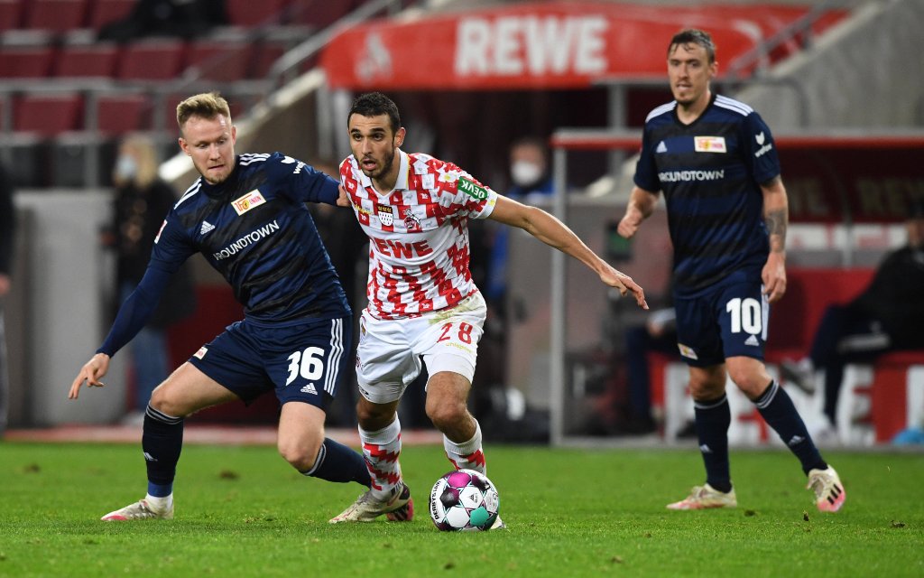 v. l. Cedric Teuchert 1. FC Union, Ellyes Skhiri 1. FC Koeln, Max Kruse 1. FC Union, Fussball, Herren, Saison 2020/2021, 1. Bundesliga 8. Spieltag, 1. FC Köln - 1. FC Union Berlin 1:2,