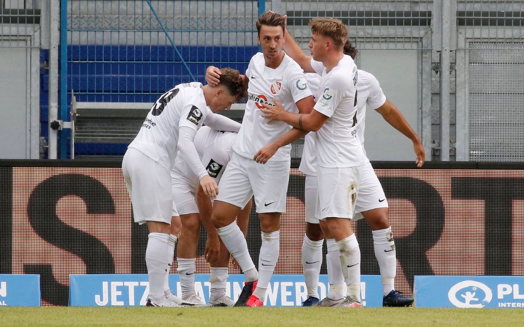 22.08.2021, xavx, Fussball 3.Liga, SV Wehen Wiesbaden - TSV Havelse emspor, v.l. Yannik Jaeschke TSV Havelse celebrate the goal, Der Torjubel zum 1:1