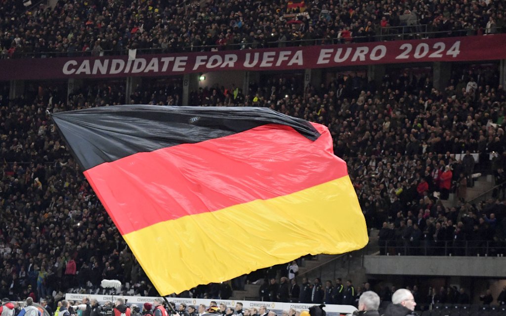 27.03.2018, Fussball Länderspiel, Deutschland - Brasilien, im Olympiastadion Berlin. Fanchoreografie bei der Einmarsch-Zeremonie vor dem Spiel.