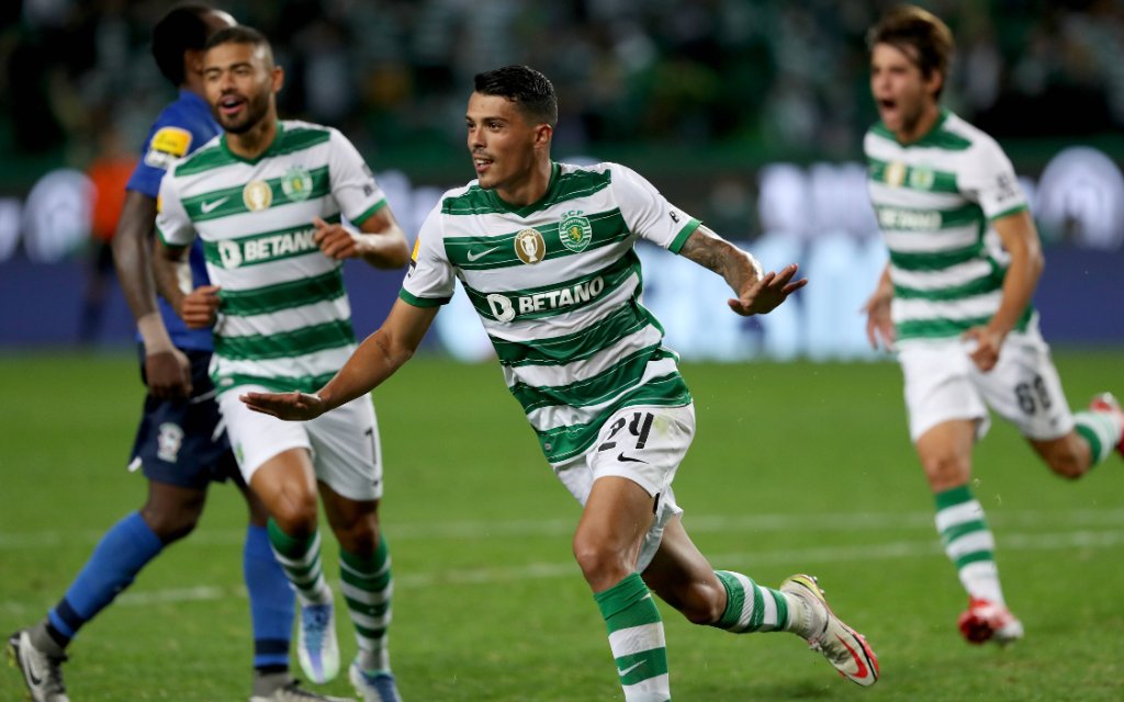 September 24, 2021, Lisbon, Portugal: Pedro Porro of Sporting CP C celebrates after scoring a goal during the Portuguese League football match between Sporting CP and CS Maritimo at Jose Alvalade stadium in Lisbon