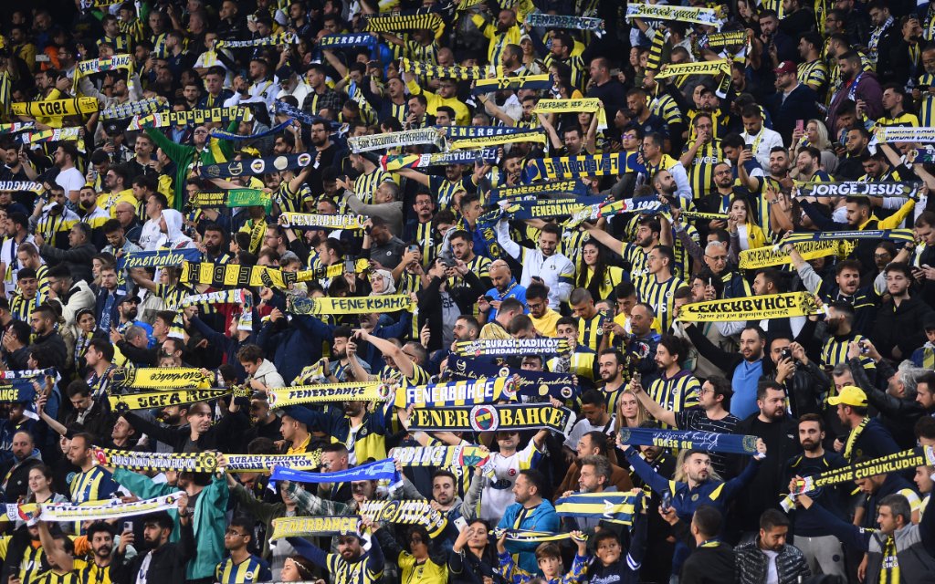 Alles Süper bei den Fans von Fenerbahce?